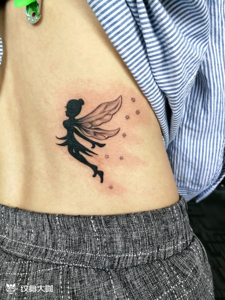 花仙子_纹身图案手稿图片_邵靖茹的纹身作品集