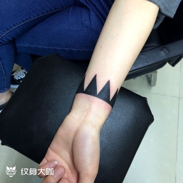 手腕图腾_纹身图案手稿图片_suba的纹身作品集