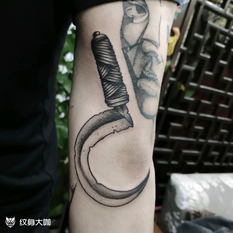 镰刀_纹身图案手稿图片_有空tattoo.牛老西的纹身作品集