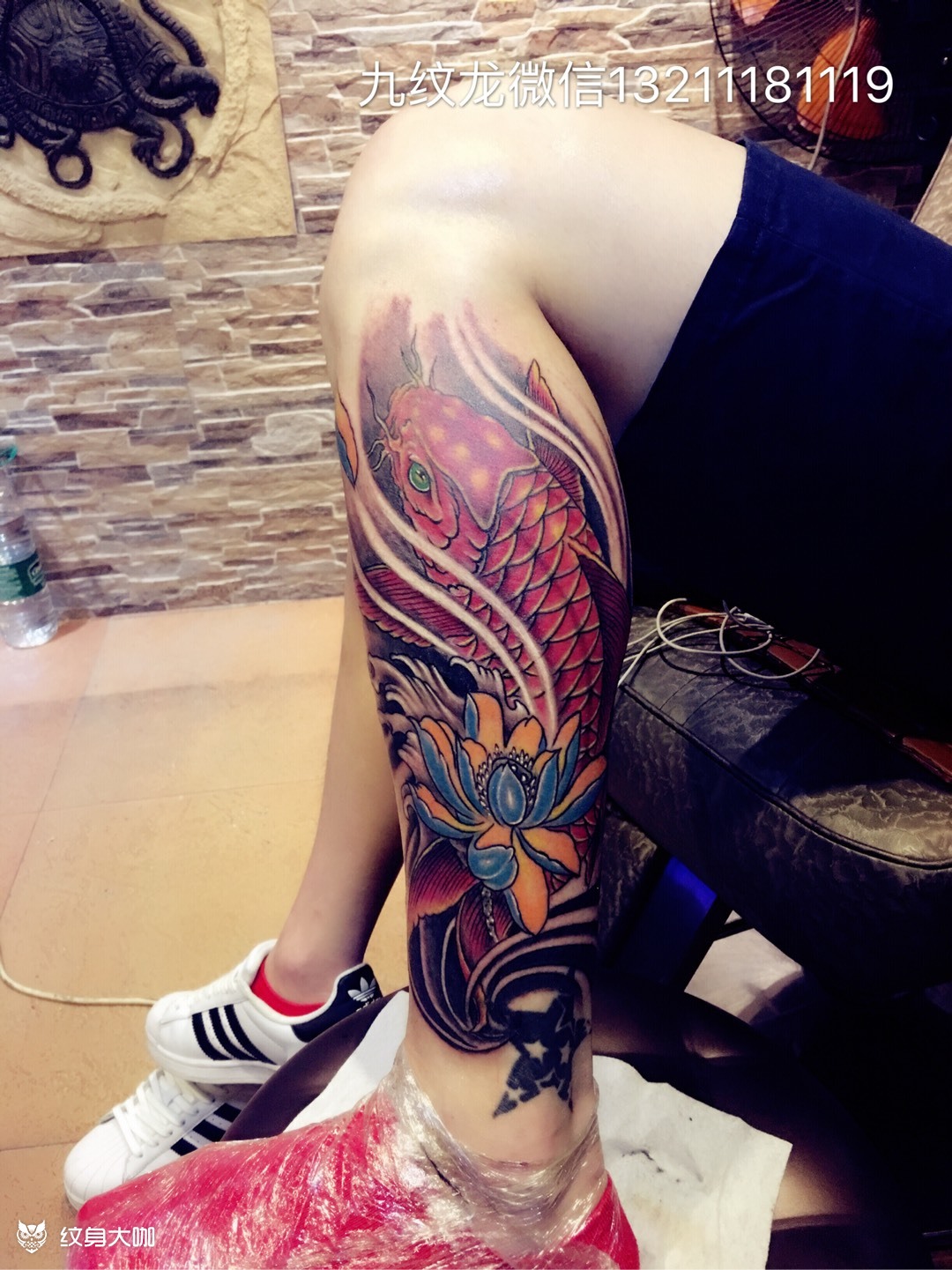 包腿鲤鱼_纹身图案手稿图片_钟荣健的纹身作品集