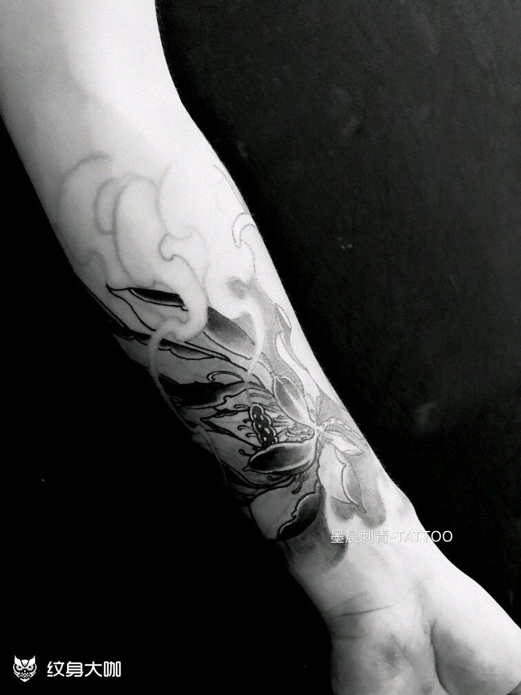 荷花_纹身图案手稿图片_小豆的纹身作品集