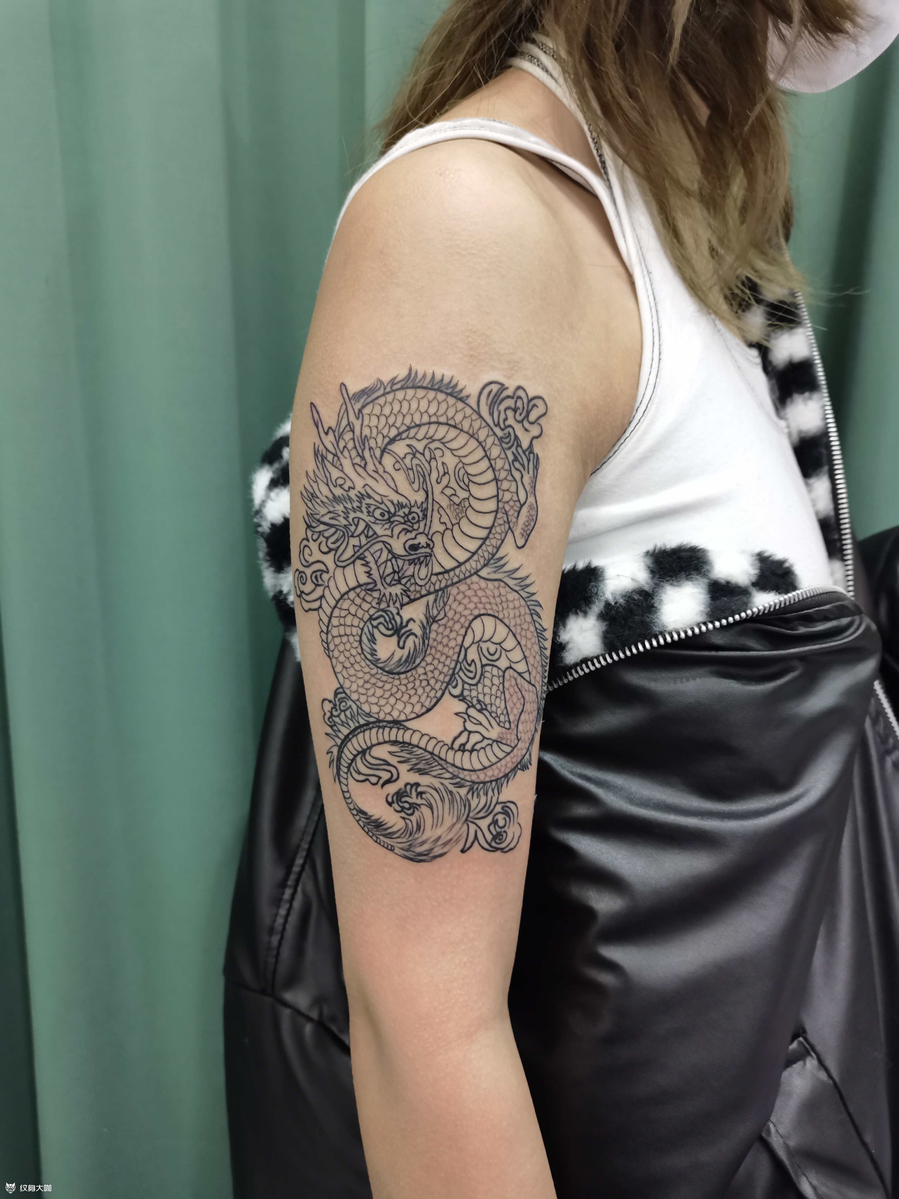 大臂龙_纹身图案手稿图片_谭昌武的纹身作品集