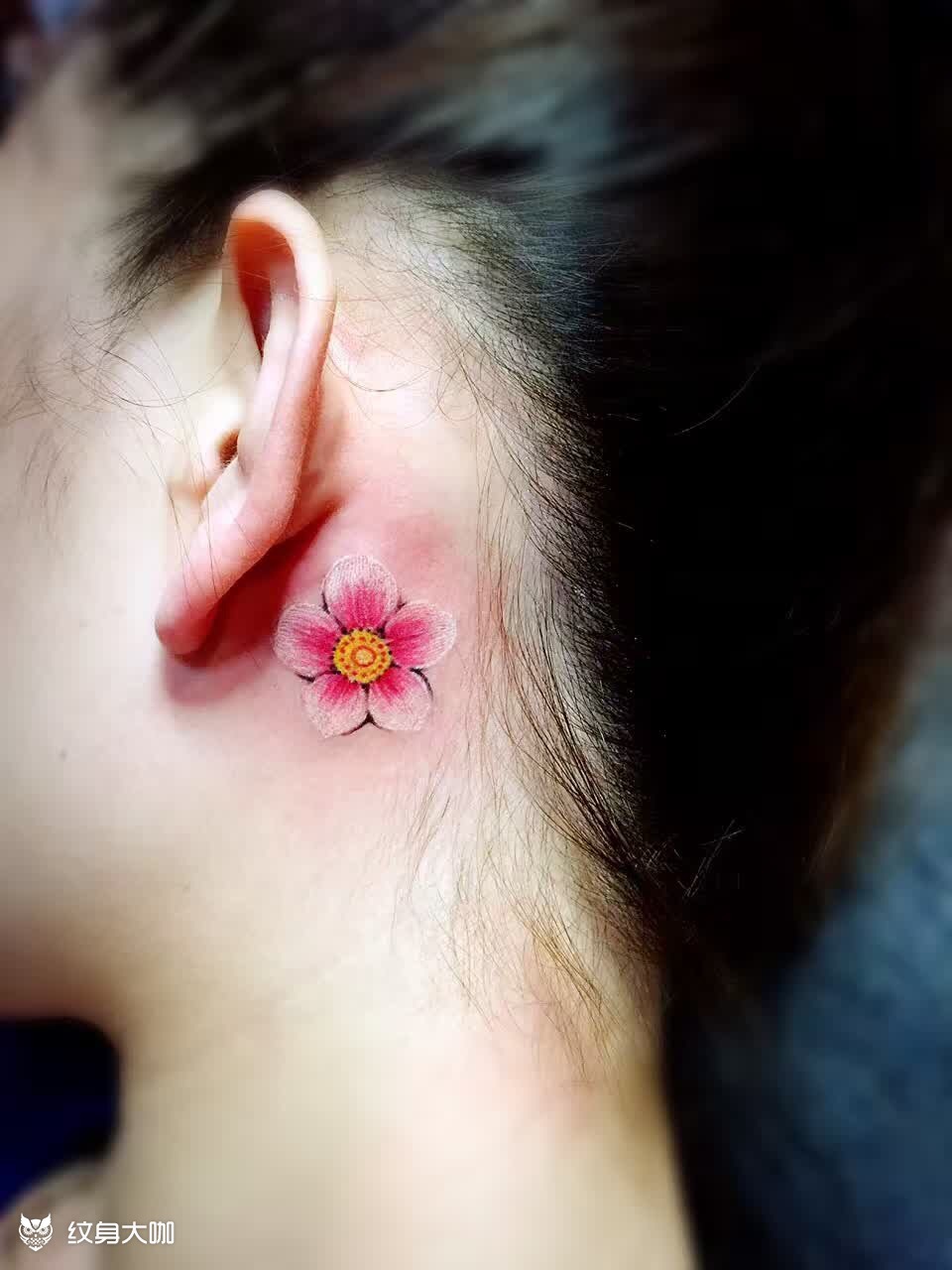 耳后桃花_纹身图案手稿图片_赵毅的纹身作品集