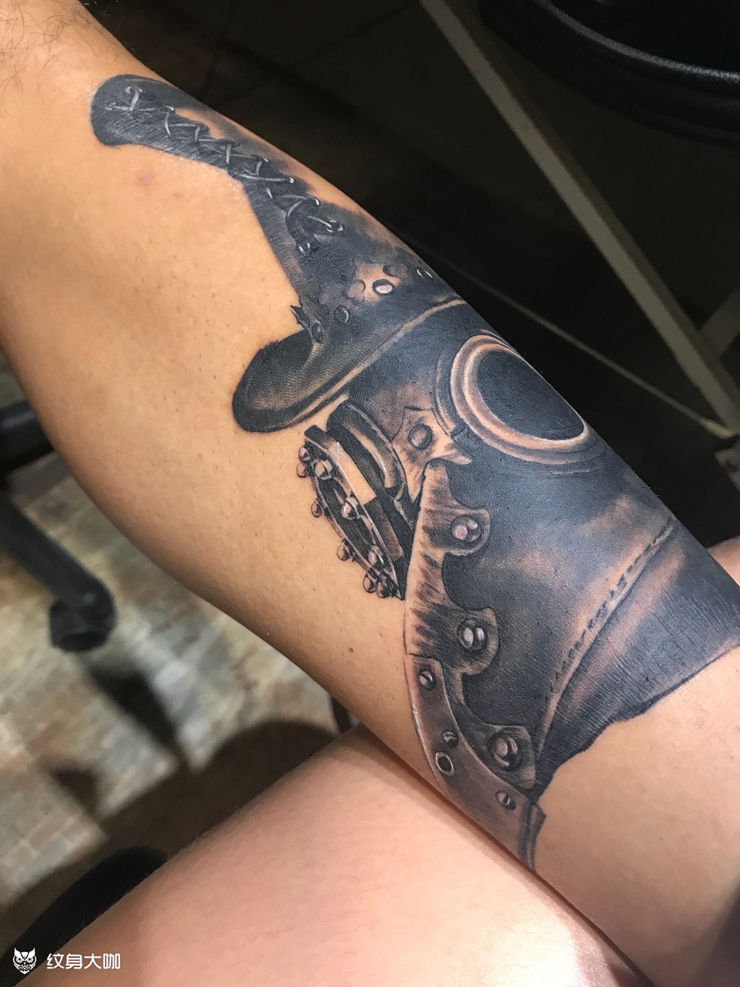 鸟嘴医生覆盖图腾_纹身图案手稿图片_李明的纹身作品集