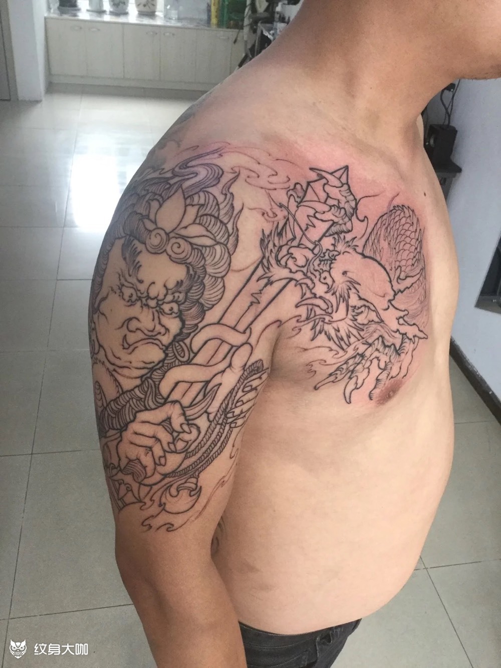 不动明王半甲割线