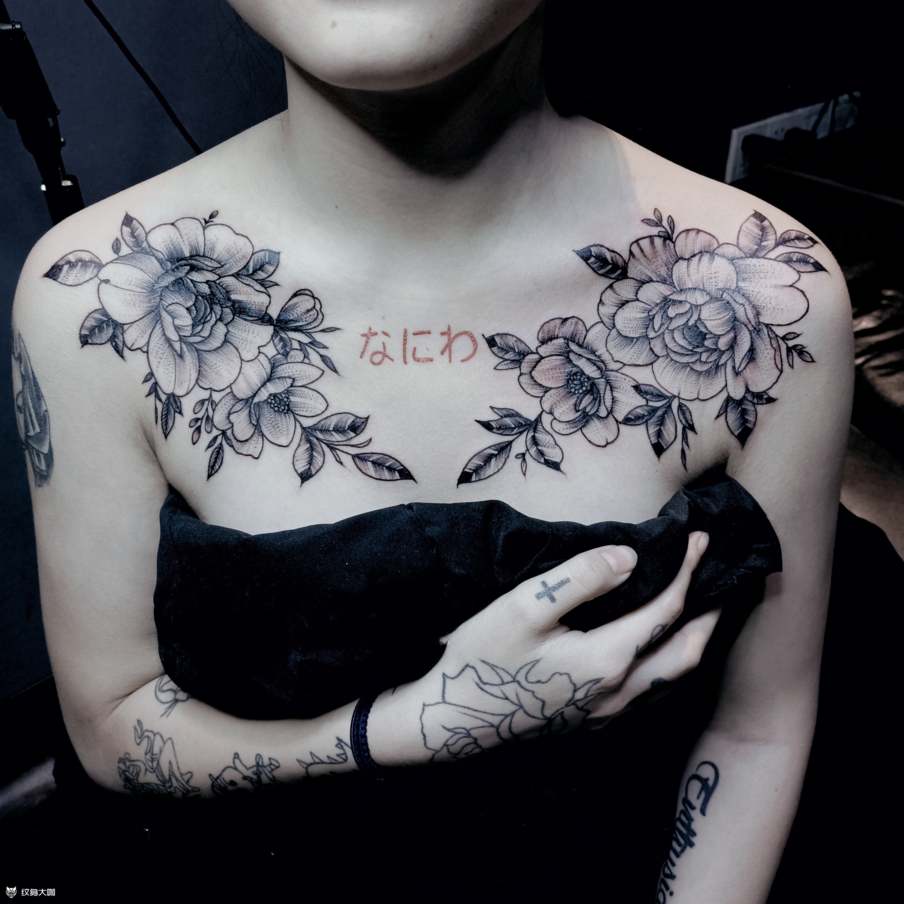 花胸素花_纹身图案手稿图片_盘龙tattoo—酒的纹身作品集