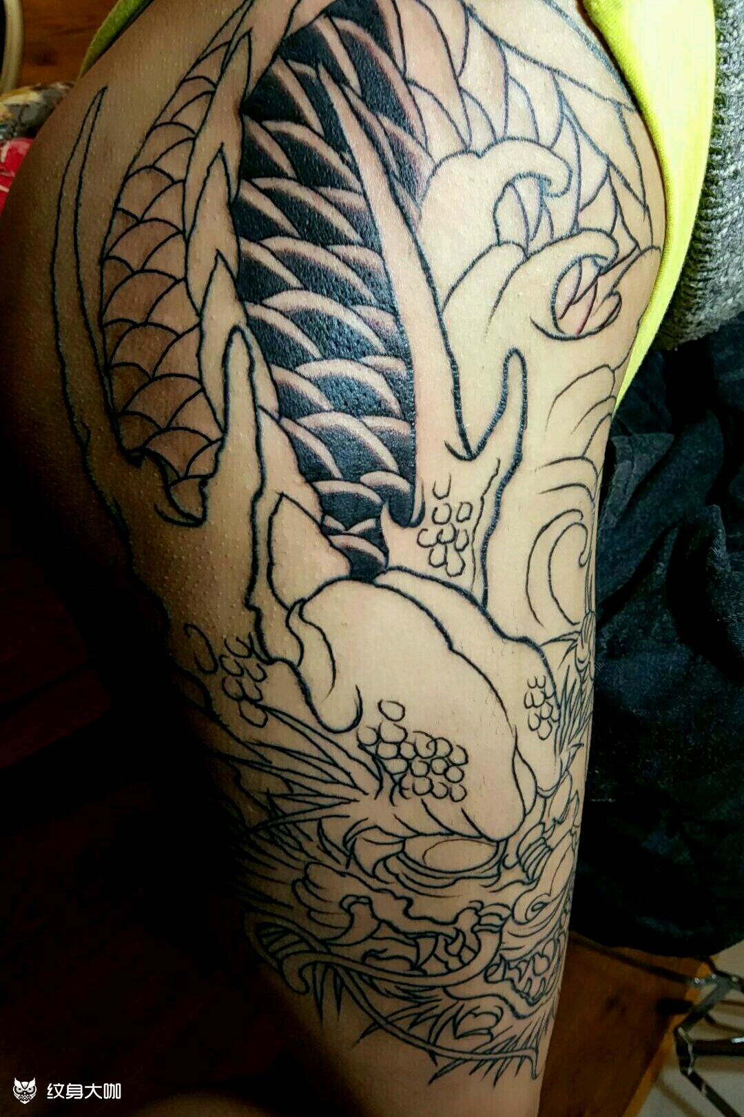 包腿龙_纹身图案手稿图片_李露的纹身作品集