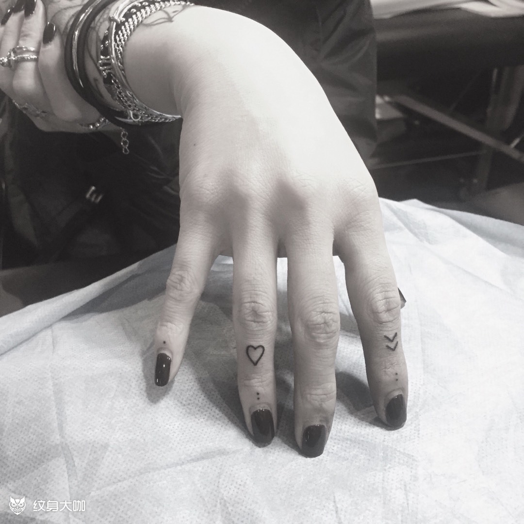 手指95_纹身图案手稿图片_丸的纹身作品集