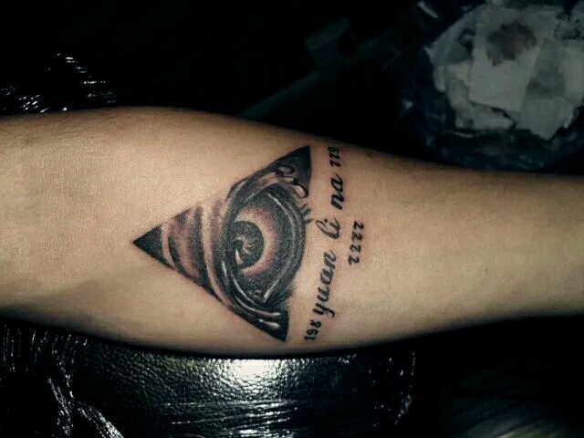 上帝之眼_纹身图案手稿图片_浩子的纹身作品集