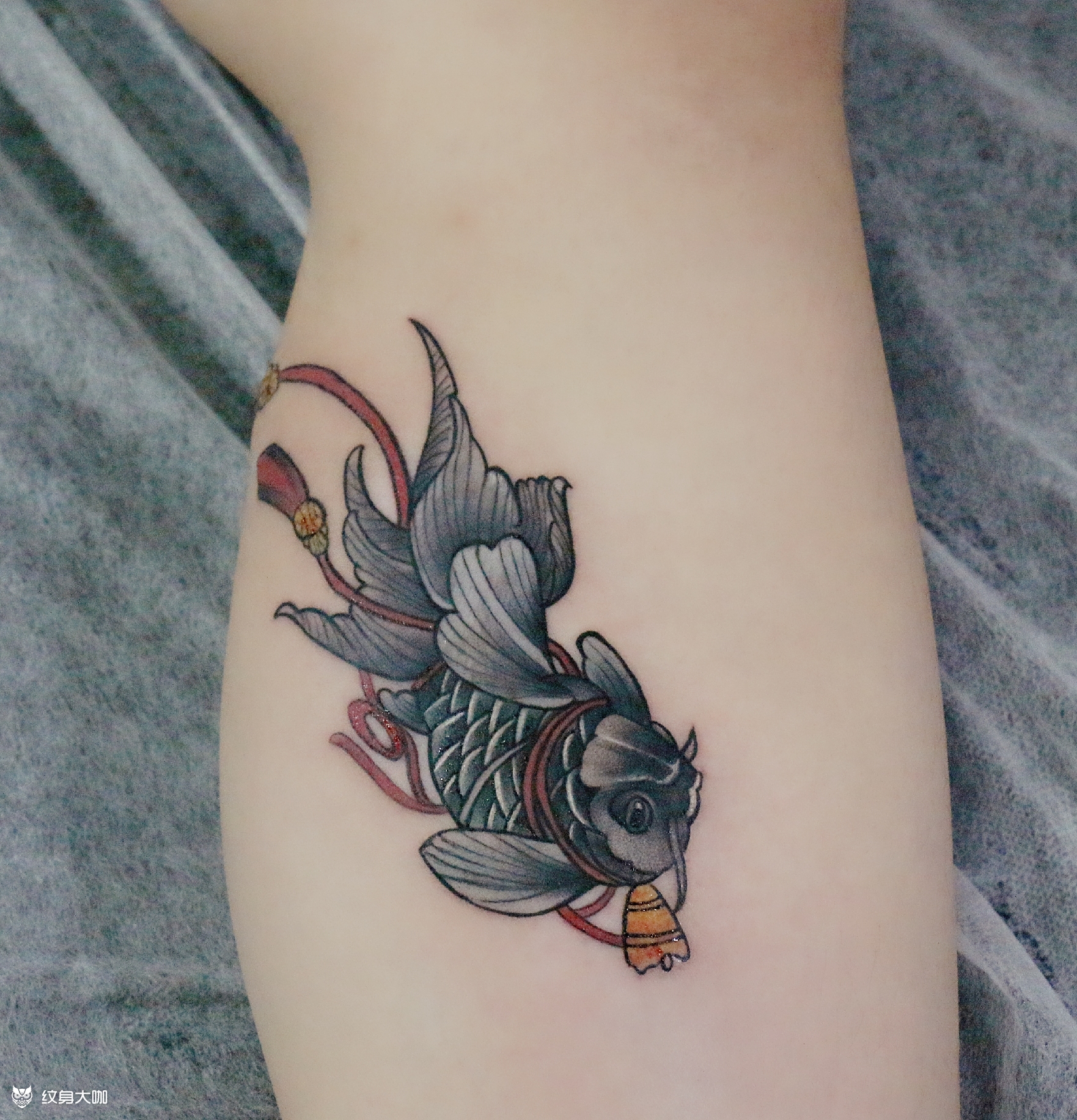 发财鱼_纹身图案手稿图片_青尘的纹身作品集