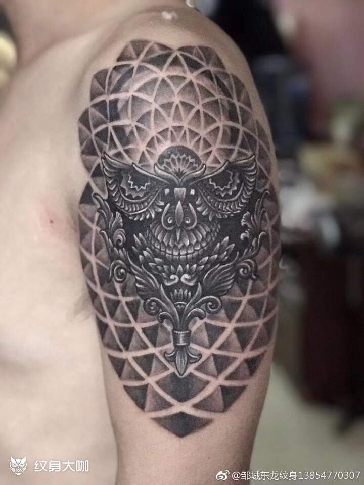 欧美骷髅唐草图腾_纹身图案手稿图片_陈维国的纹身作品集