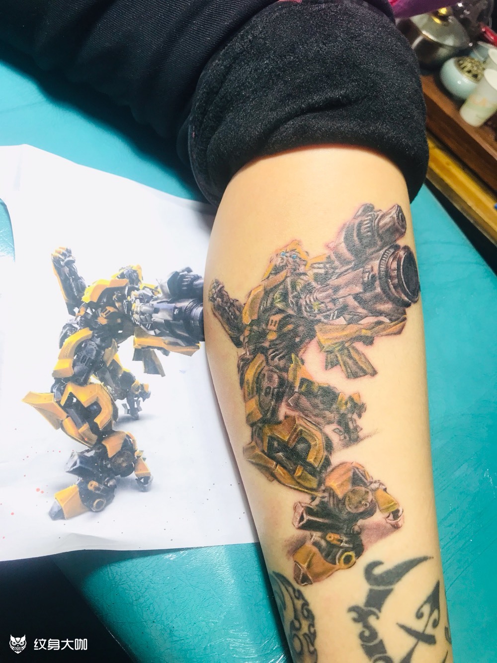 变形金刚大黄蜂_纹身图案手稿图片_王月的纹身作品集