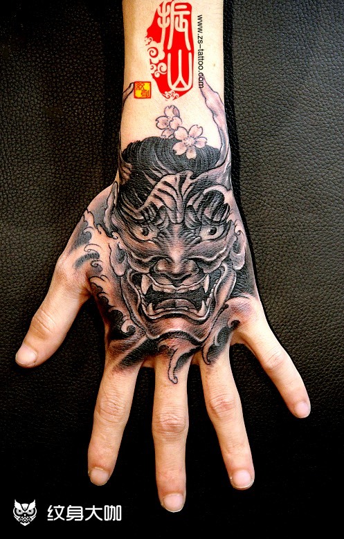 般若包手背_纹身图案手稿图片_张振山的纹身作品集