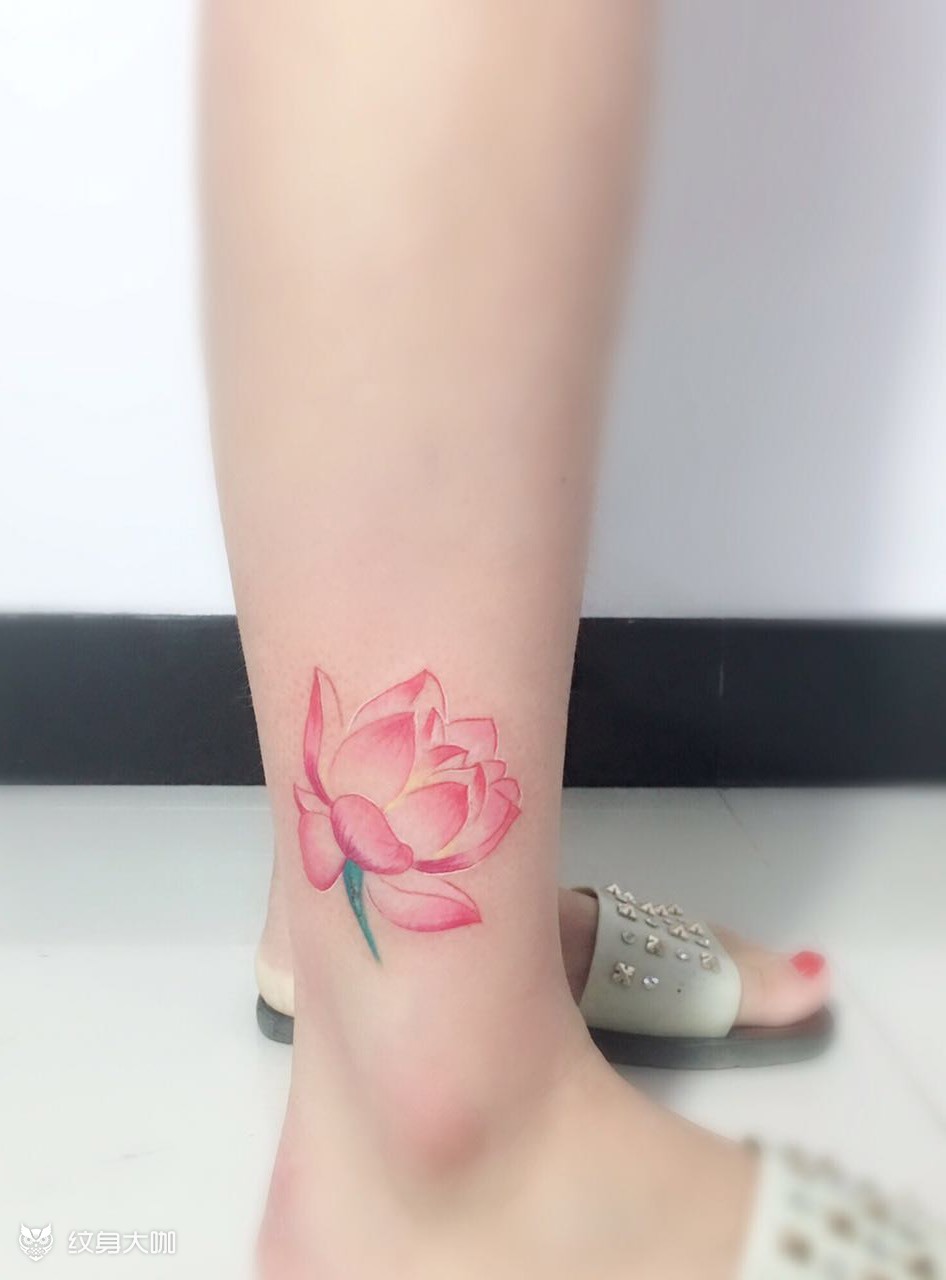 原创脚踝清新荷花_纹身图案手稿图片_墨凡nick的纹身作品集