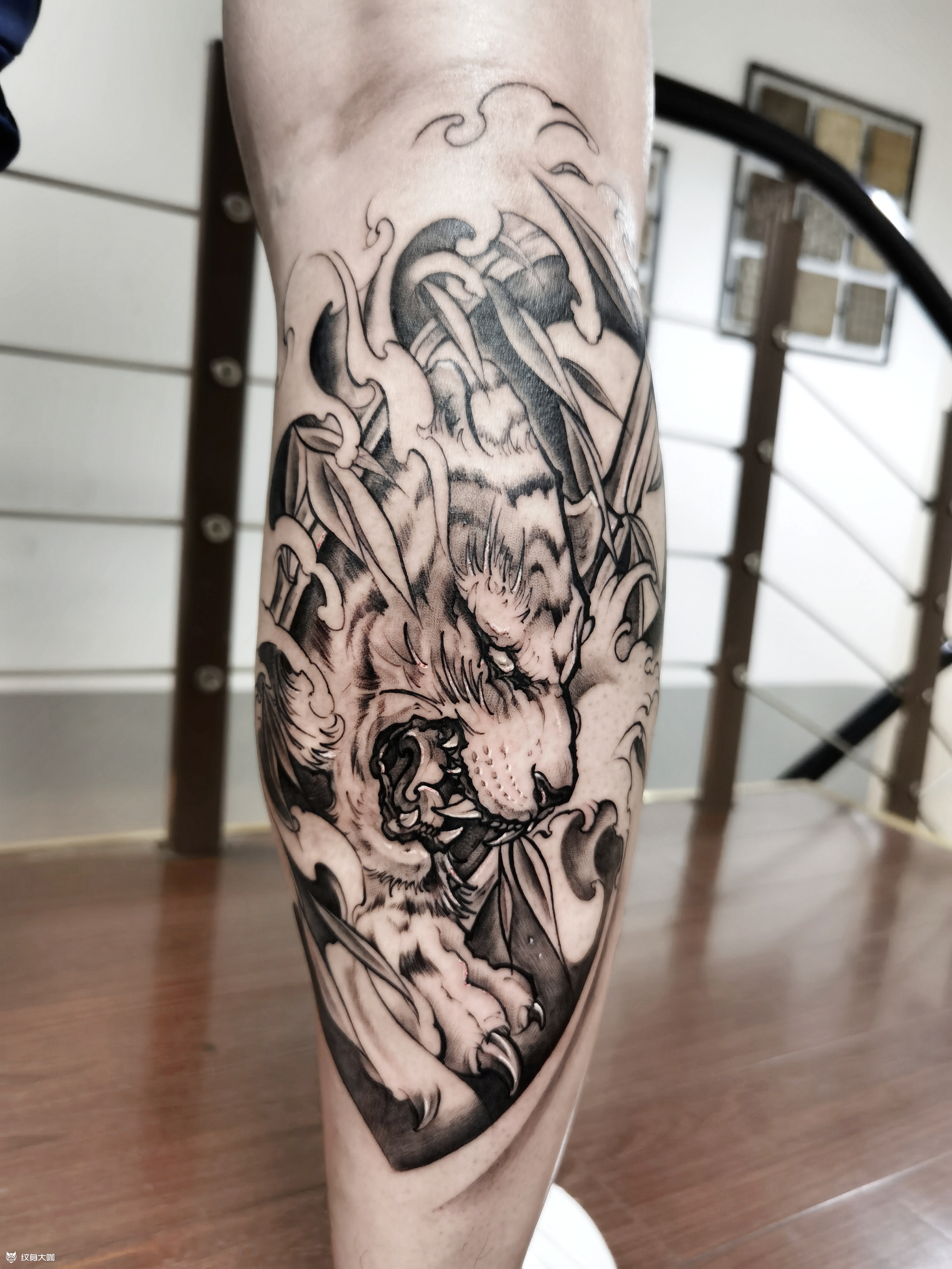 传统老虎 小腿【风格】新传统_纹身吧社区 - 纹身大咖