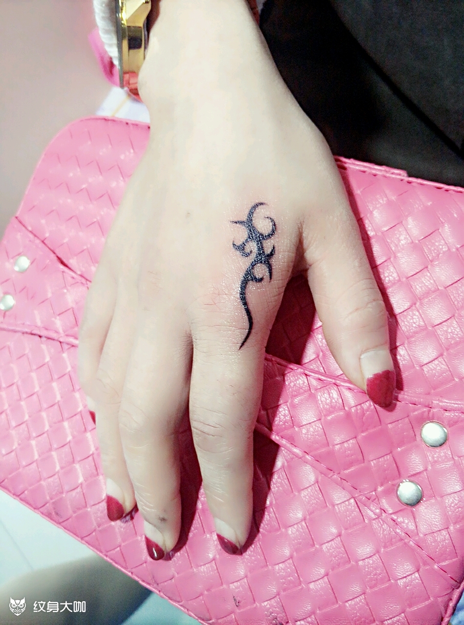 手图腾_纹身图案手稿图片_傅聂辉的纹身作品集