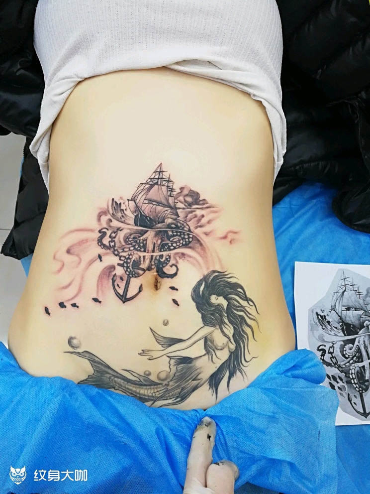 美人鱼满背纹身图案图片