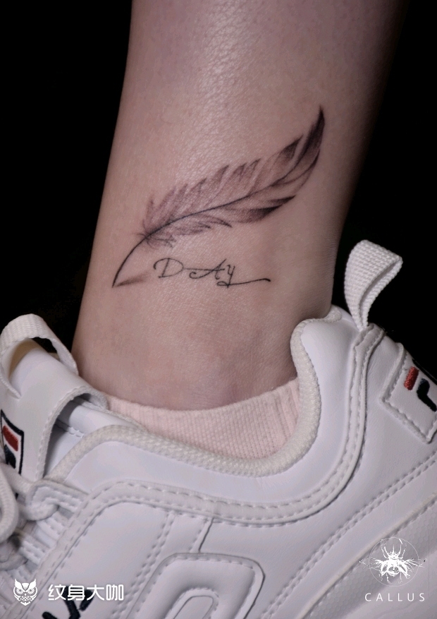 翅膀小飞飞_纹身图案手稿图片_覌正的纹身作品集