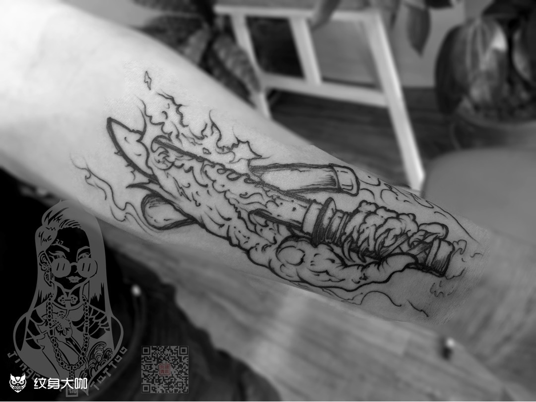 鬼刀手稿上身_纹身图案手稿图片_琼野的纹身作品集