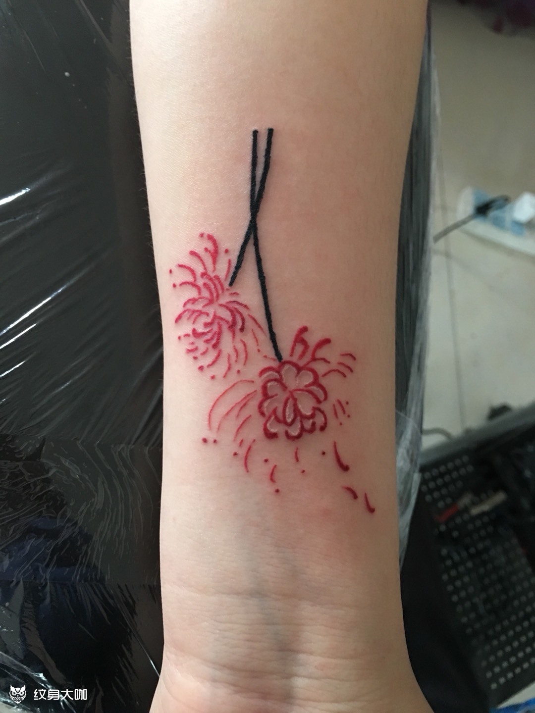 彼岸花_纹身图案手稿图片_郭昊tattoo的纹身作品集