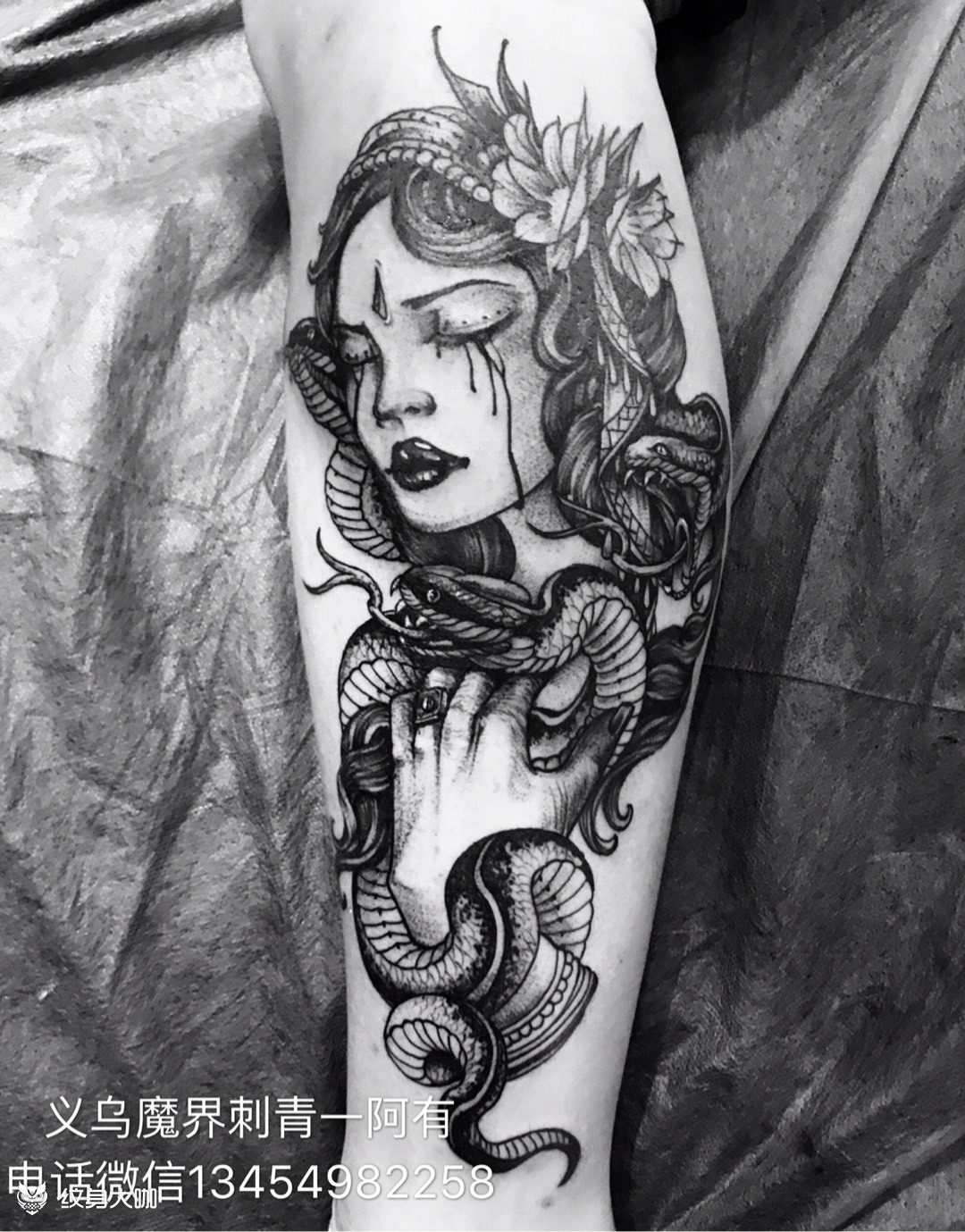 美杜莎女王_纹身图案手稿图片_尹中有的纹身作品集