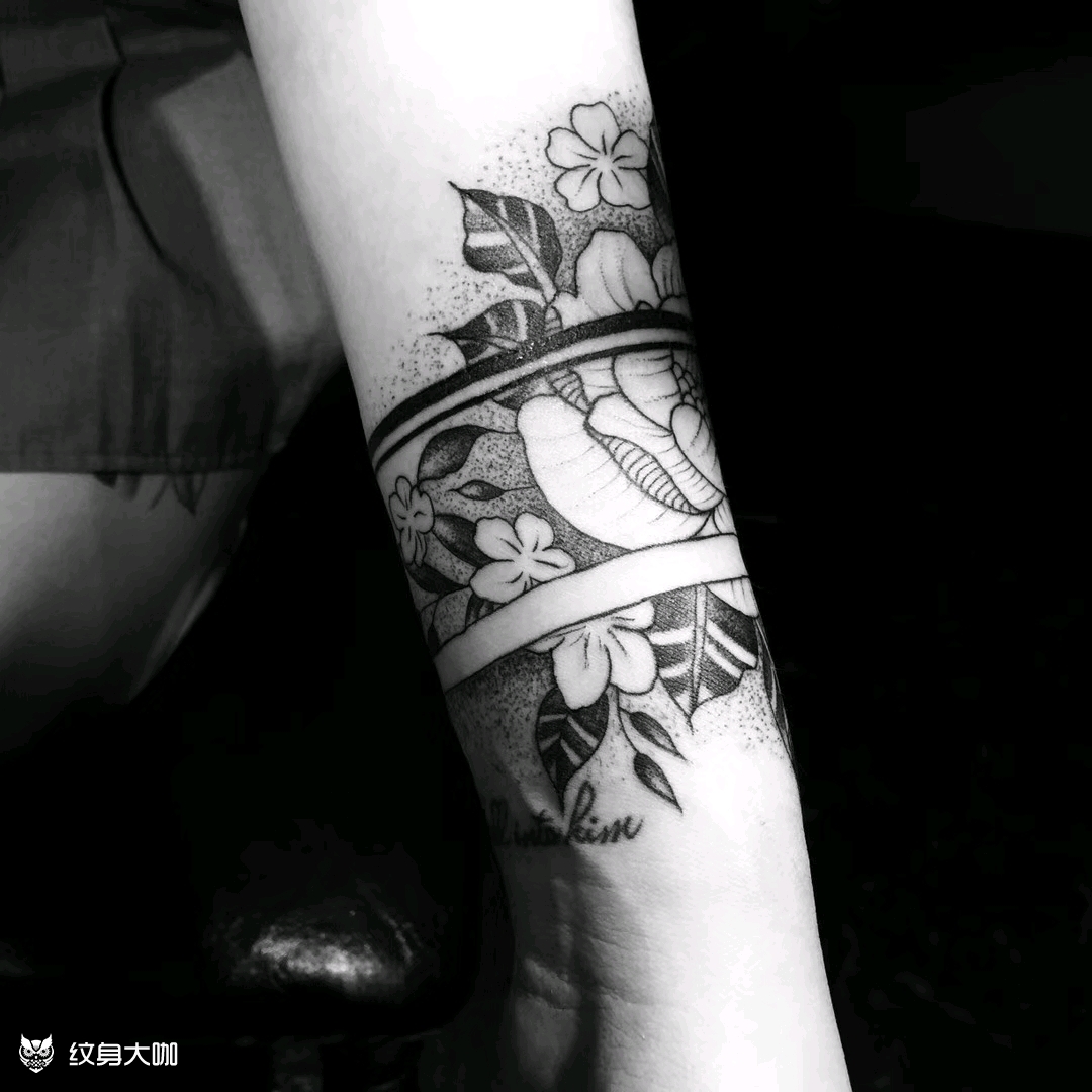臂环_纹身图案手稿图片_涛的纹身作品集