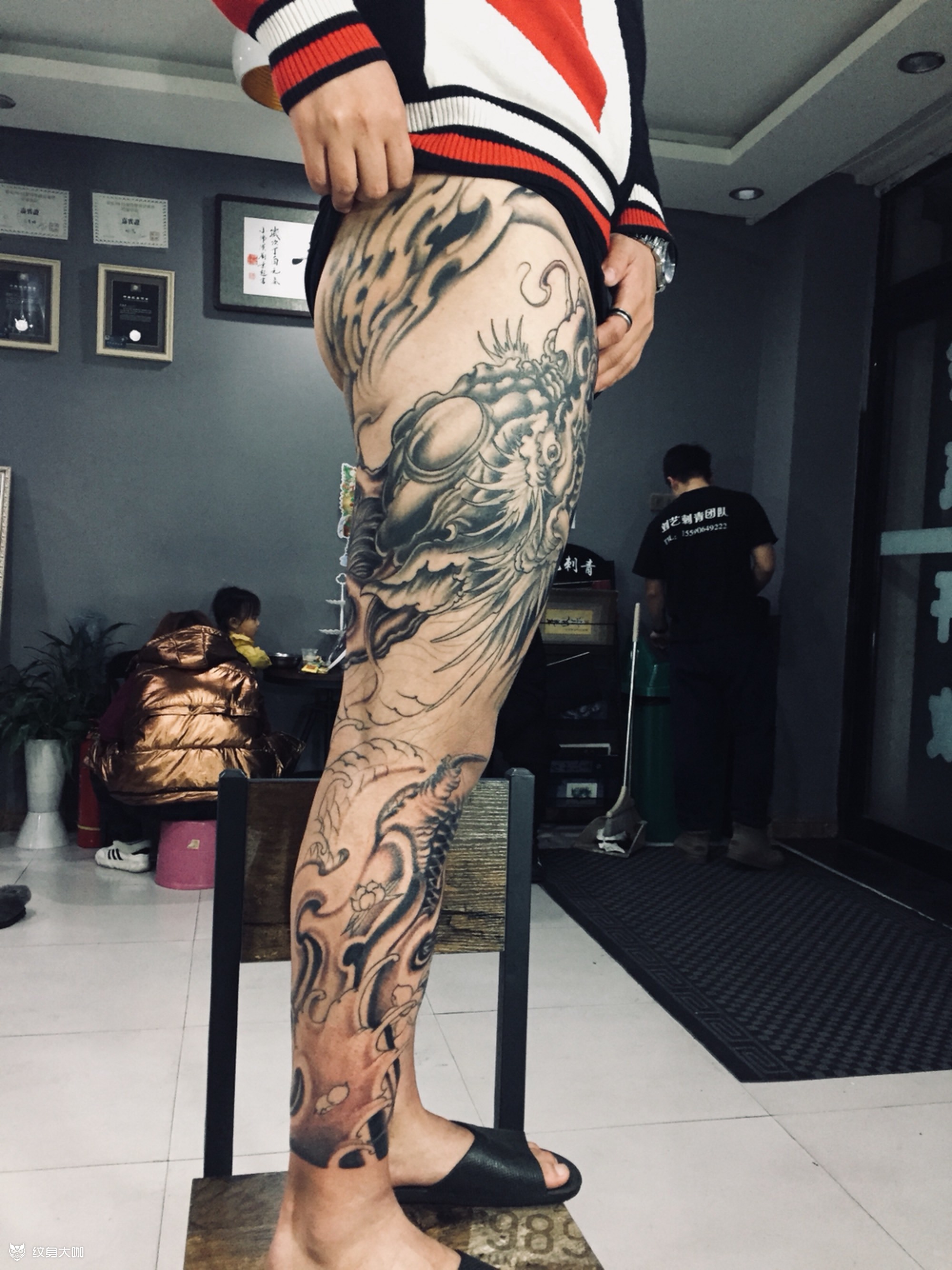 花腿龙,未完待续,利用膝盖骨位_纹身吧社区 - 纹身大咖