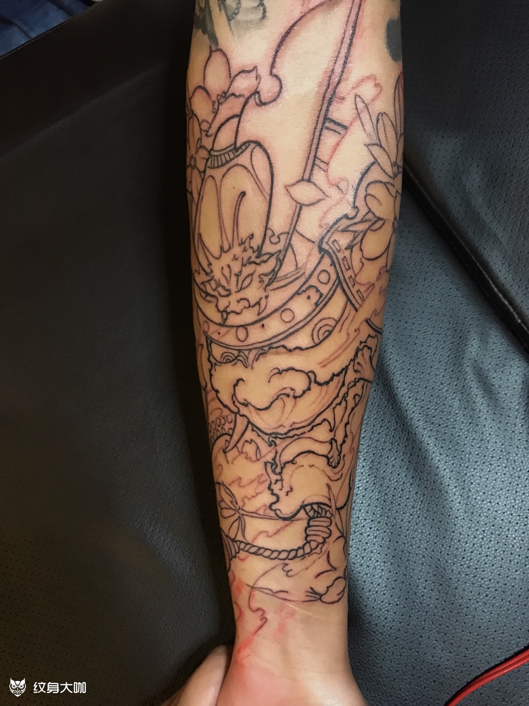 花臂局部线条结束_纹身图案手稿图片_阿虎的纹身作品集