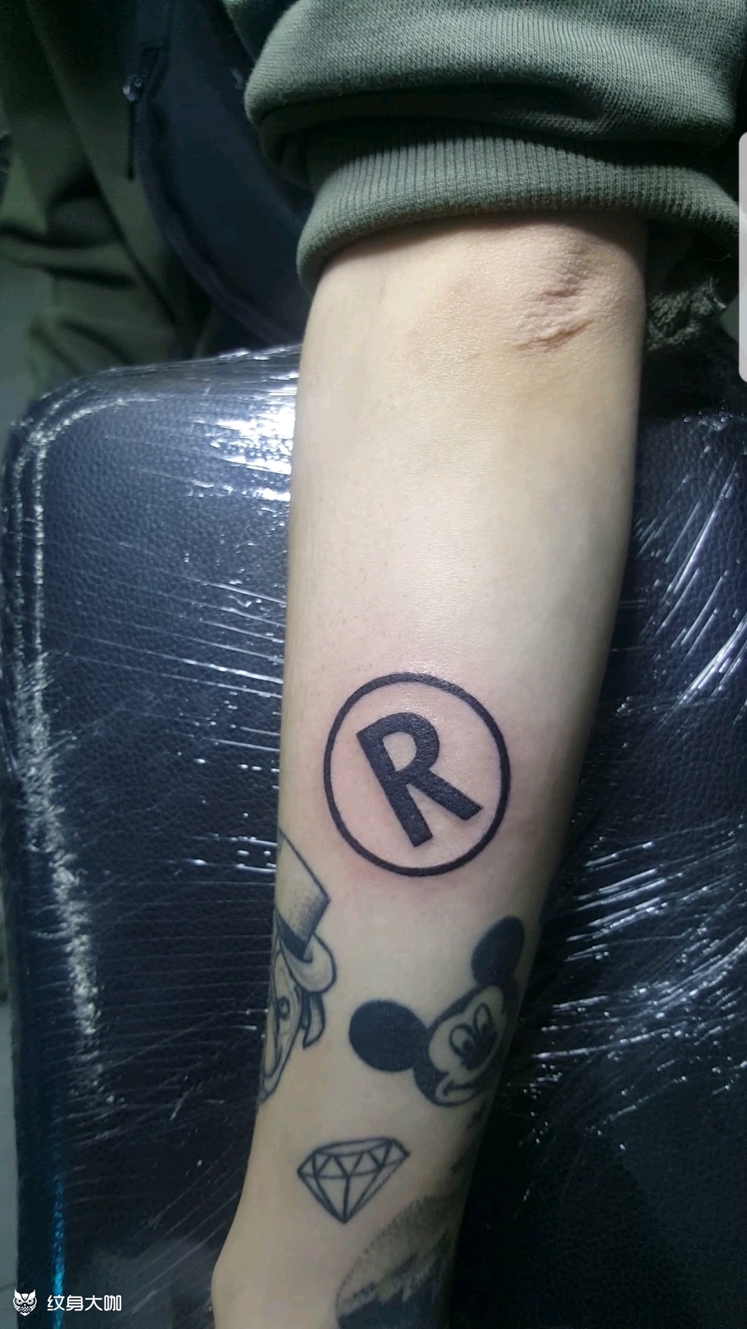 r_纹身图案手稿图片_龙吉的纹身作品集