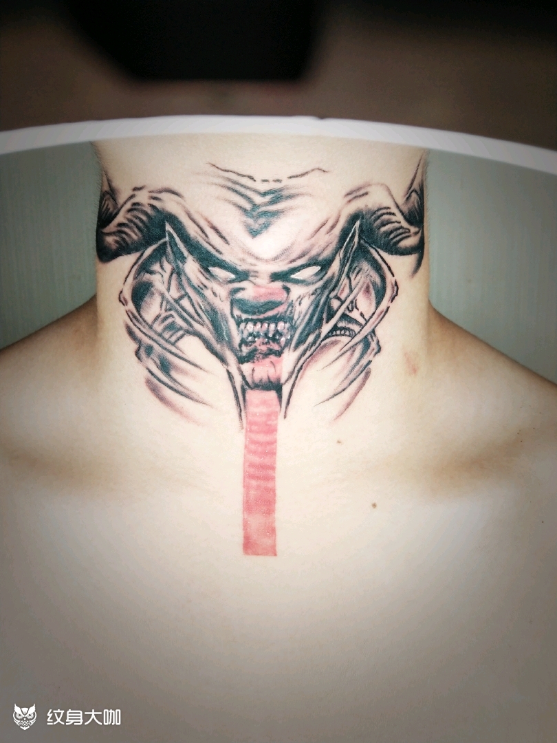 网红同款花脖子_纹身图案手稿图片_赵子豪的纹身作品集