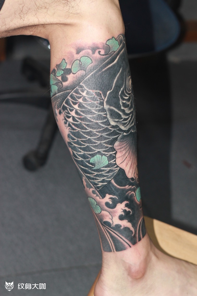 鲤鱼遮盖旧纹身