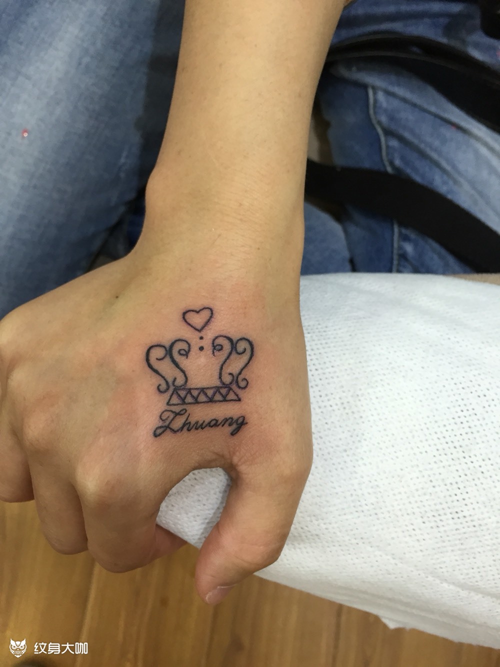 英文皇冠_纹身图案手稿图片_老萌的纹身作品集