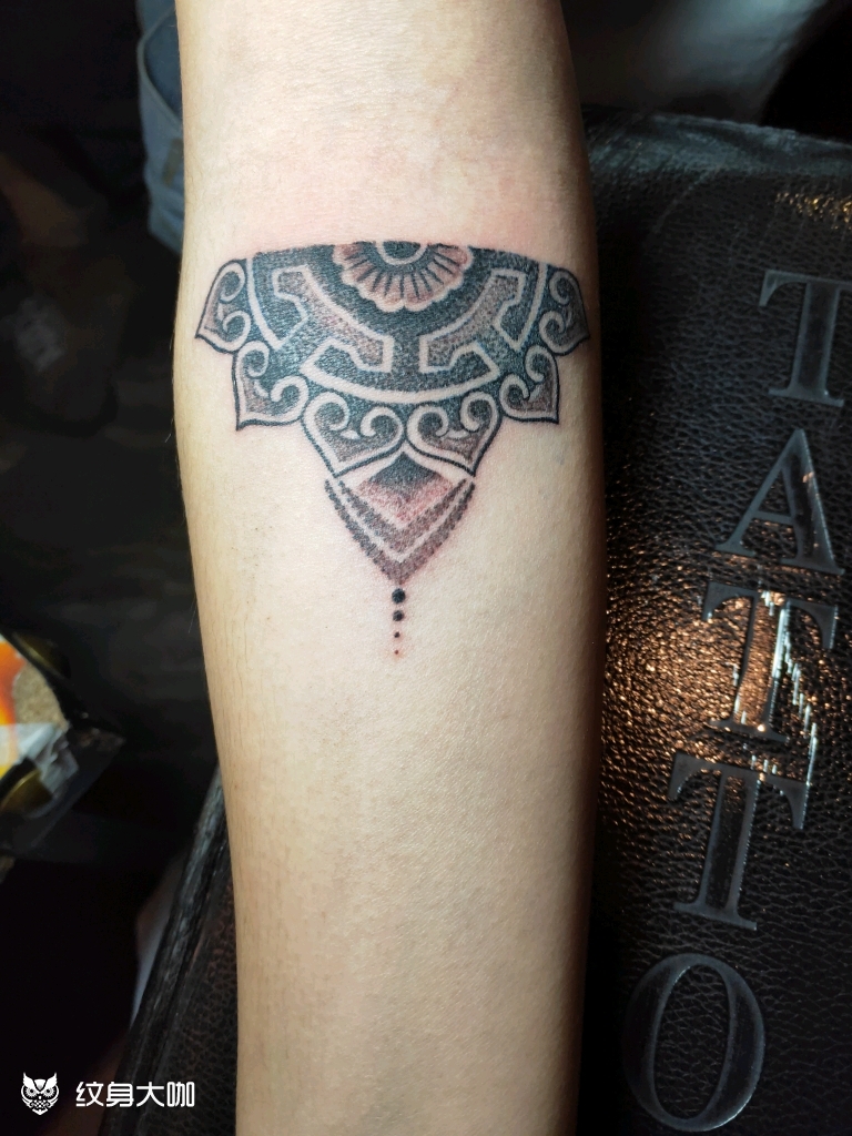 蒙古图腾花纹_纹身图案手稿图片_姚龙的纹身作品集