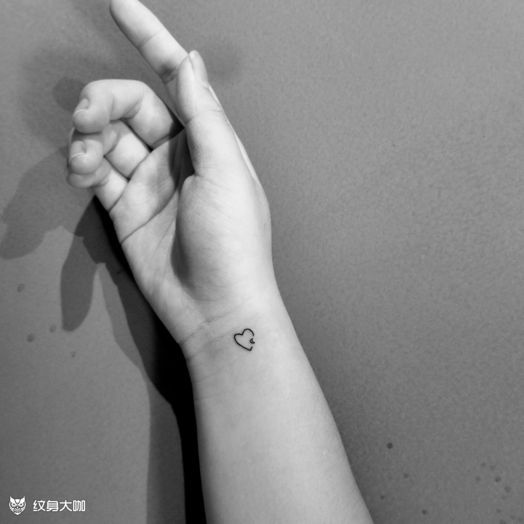 手腕#线条_纹身图案手稿图片_墨 者刺 青的纹身作品集