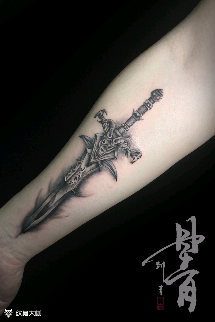 霜之哀伤_纹身图案手稿图片_周帅的纹身作品集