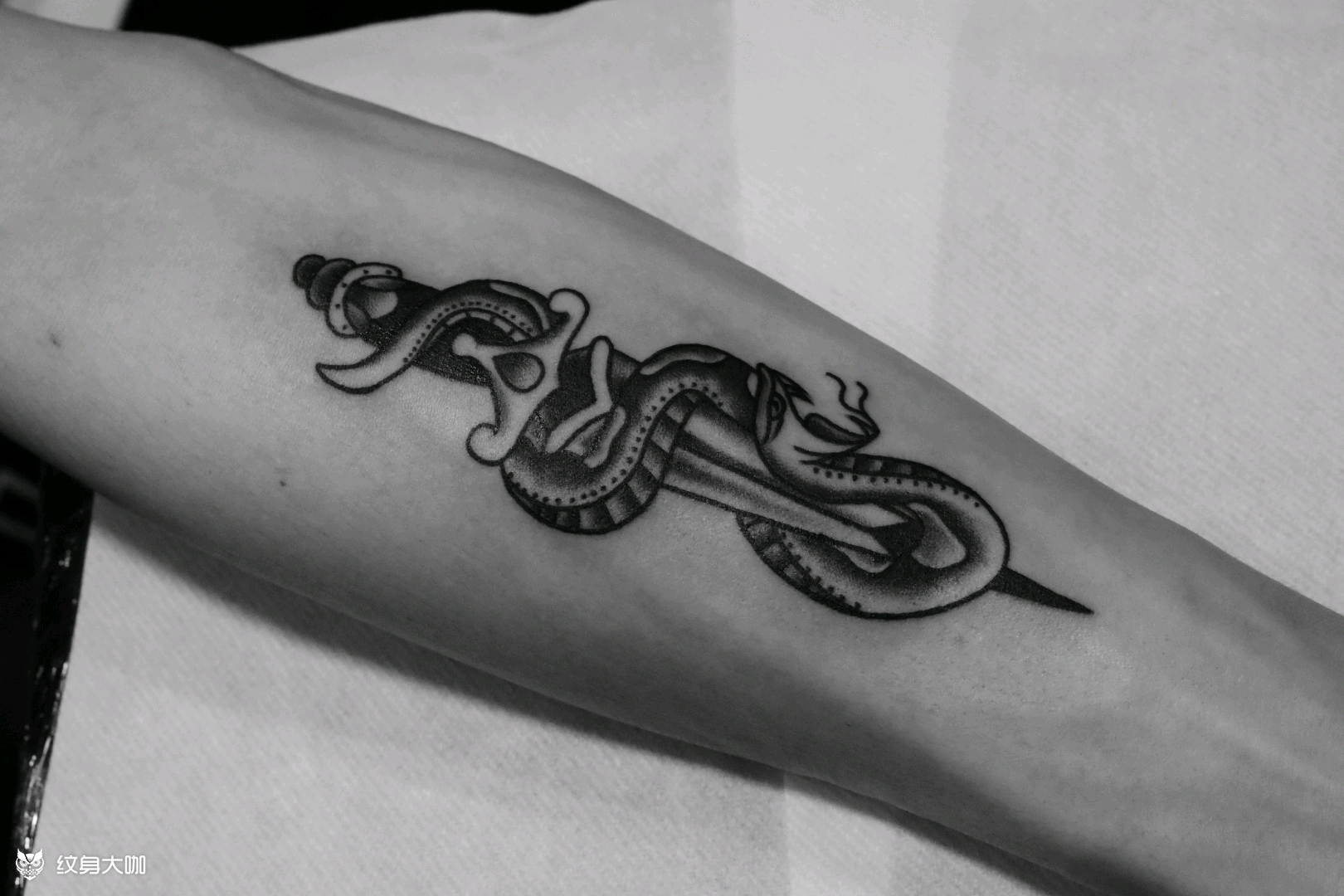 黑灰old school_纹身图案手稿图片_hammer的纹身作品集