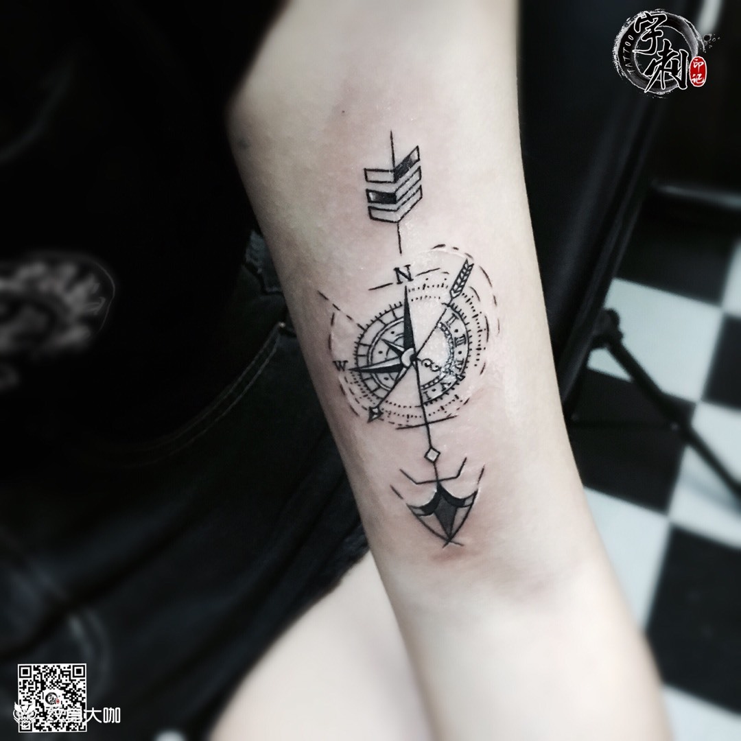 个性时钟_纹身图案手稿图片_宇刺印记的纹身作品集