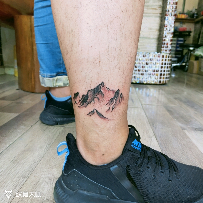 山_纹身图案手稿图片_咸阳名绣堂的纹身作品集