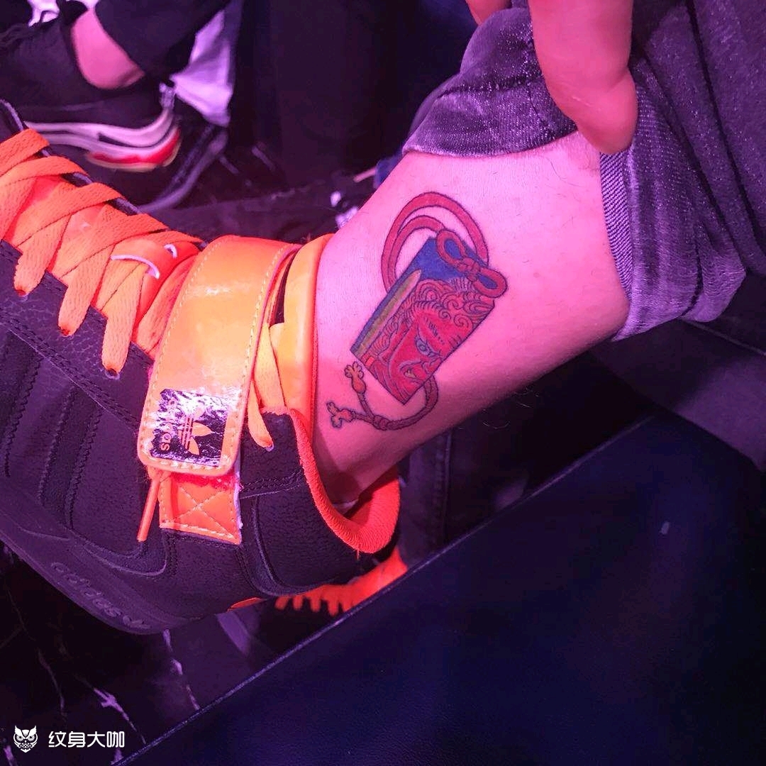 福牌_纹身图案手稿图片_陈一昔的纹身作品集
