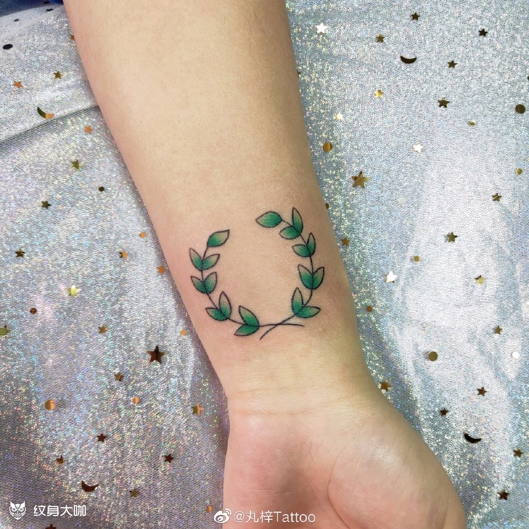 树叶清新纹身_纹身图案手稿图片_丸梓的纹身作品集