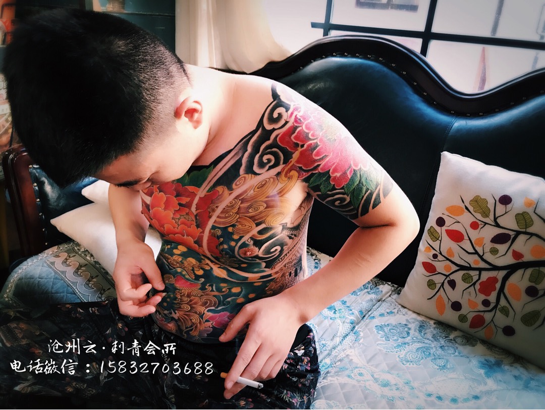 前胸 唐狮 未完_纹身图案手稿图片_米相云的纹身作品集