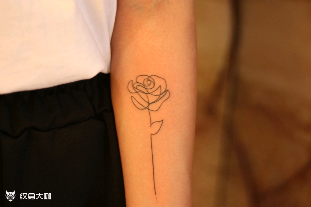 线条花_纹身图案手稿图片_唐黄的纹身作品集