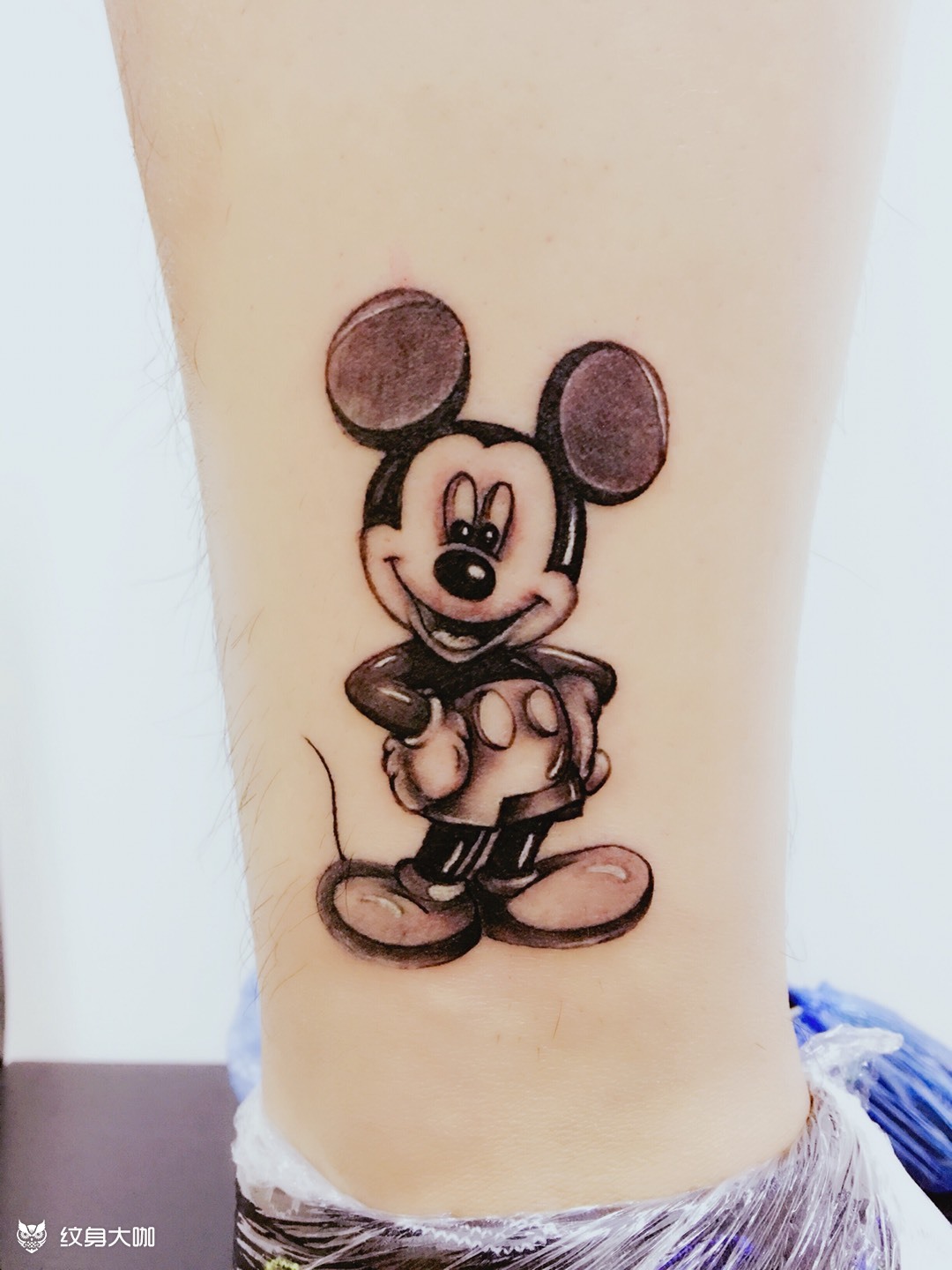 小腿95米奇99一枚_纹身图案手稿图片_笑笑吖的纹身作品集