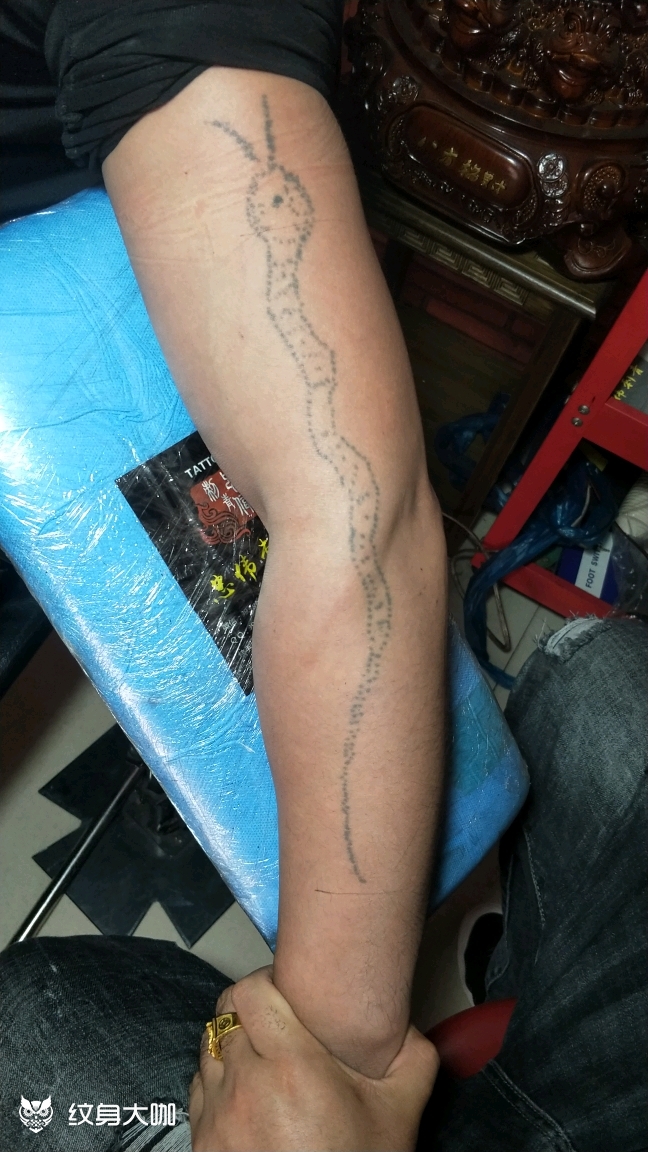 龙遮盖失败纹身