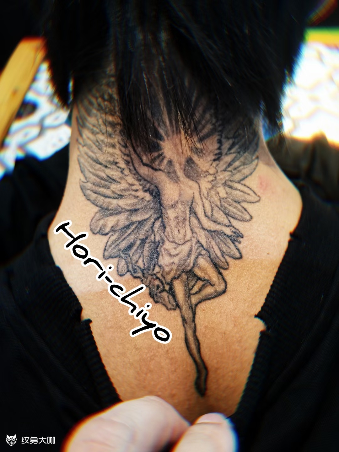 作品简介:黑灰写实g-dragon权志龙同款天使98