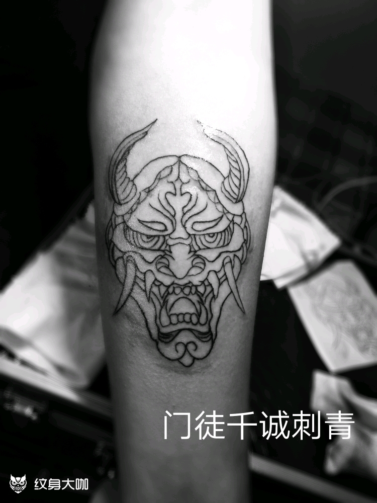 班诺线条_纹身图案手稿图片_张千诚98的纹身作品集