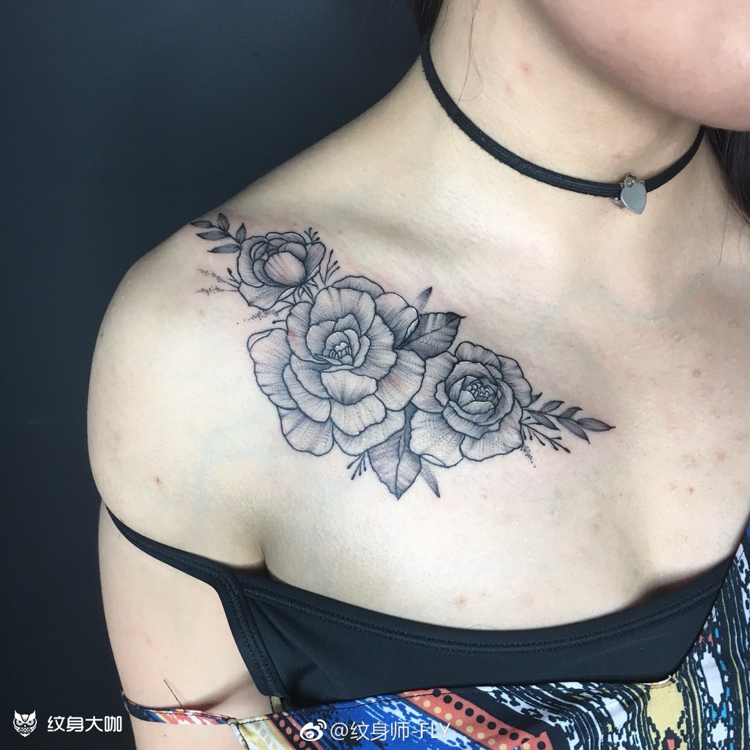 锁骨花儿_纹身图案手稿图片_fly的纹身作品集