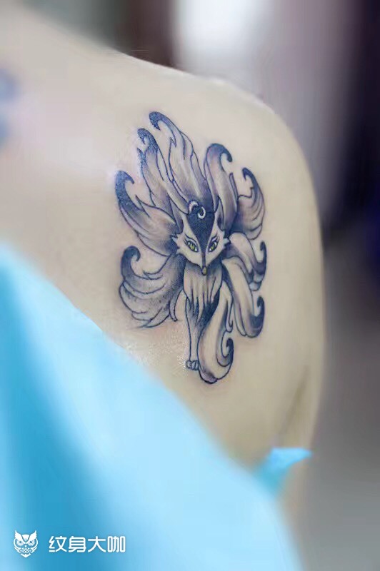 九尾狐_纹身图案手稿图片_无名的纹身作品集