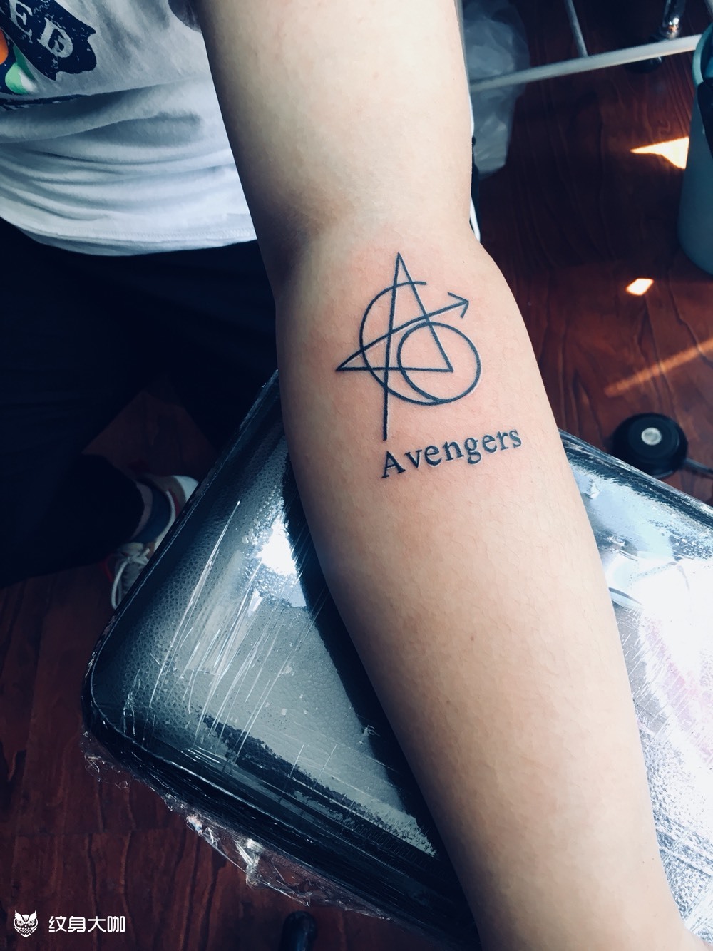 复联_纹身图案手稿图片_耳朵的纹身作品集