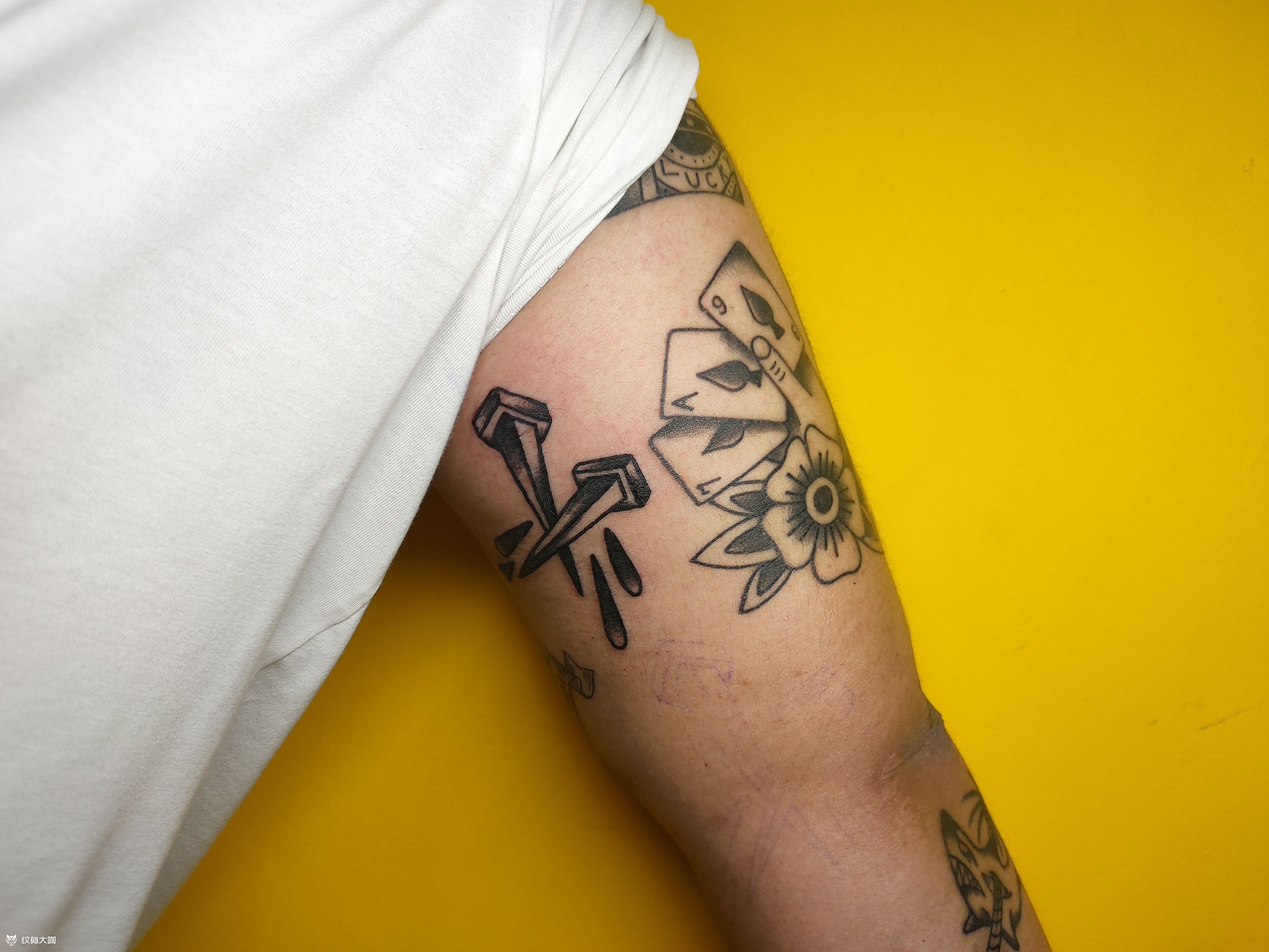 old school钉子_纹身图案手稿图片_文武双拳才是斌的纹身作品集